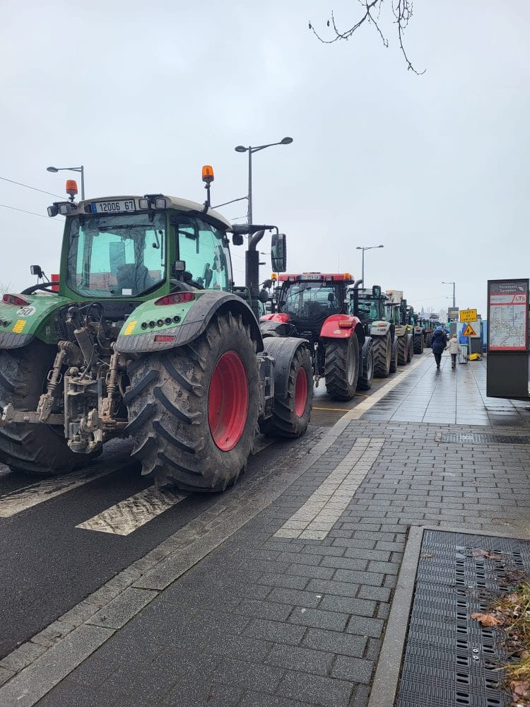 Fermierii anunță proteste pe 5 ianuarie, nemulțumiți de politicile fiscale ale Guvernului Bolojan