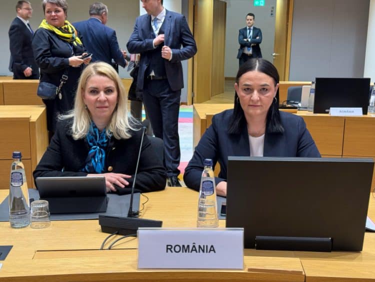 Violeta Mușat, secretar de stat și Dana Rebega, director general al Direcției Generale Dezvoltare Rurală