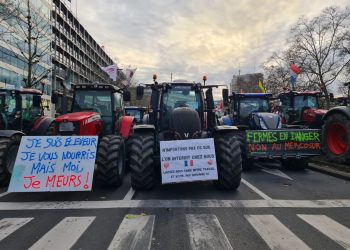 protest fermieri Strasbourg, Copa-Cogeca protest, Acord UE-MERCOSUR, fermieri români protest, PRO AGRO AAC, Alianța pentru Agricultură și Cooperare, agricultură românească, protest fermieri europeni, acord comercial UE