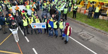 Agricultura europeană sub presiune: fermierii români protestează astăzi la Strasbourg împotriva acordului UE–MERCOSUR